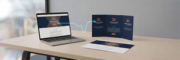 Webと紙をワンストップで制作