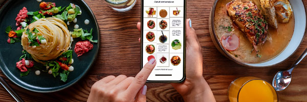 スマホのInstagram画面